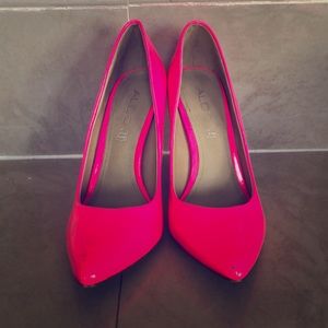 ALDO Neon Pink Pumps